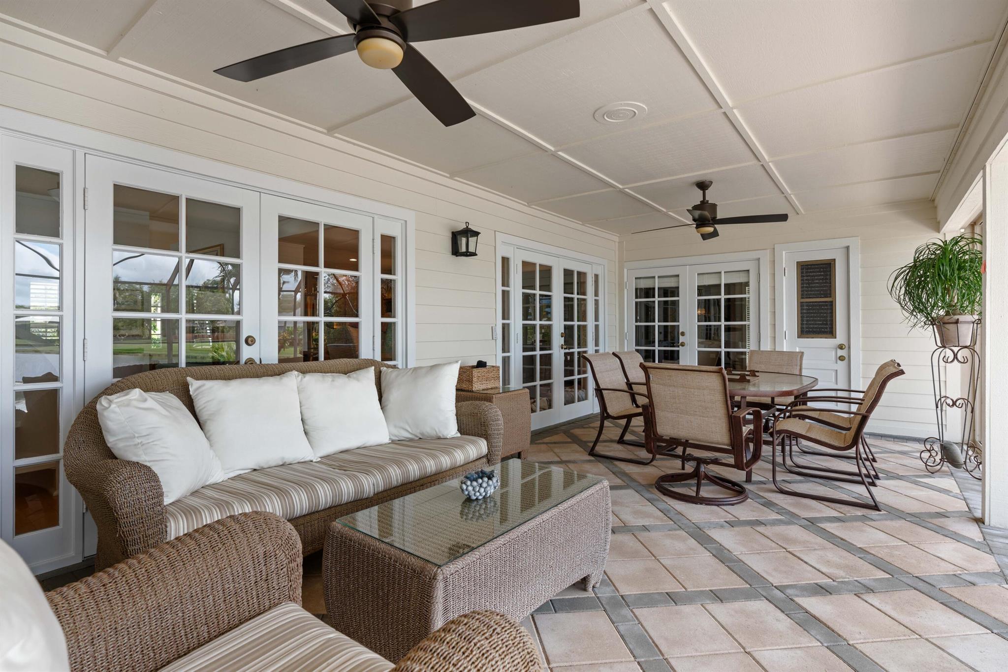 HERITAGE OAKS - Residential