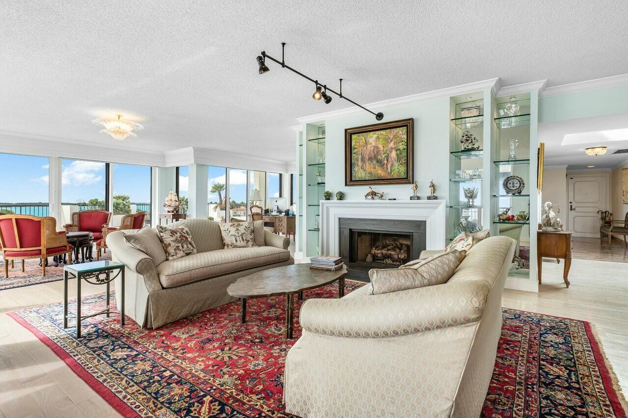 Sailfish Point - Residential