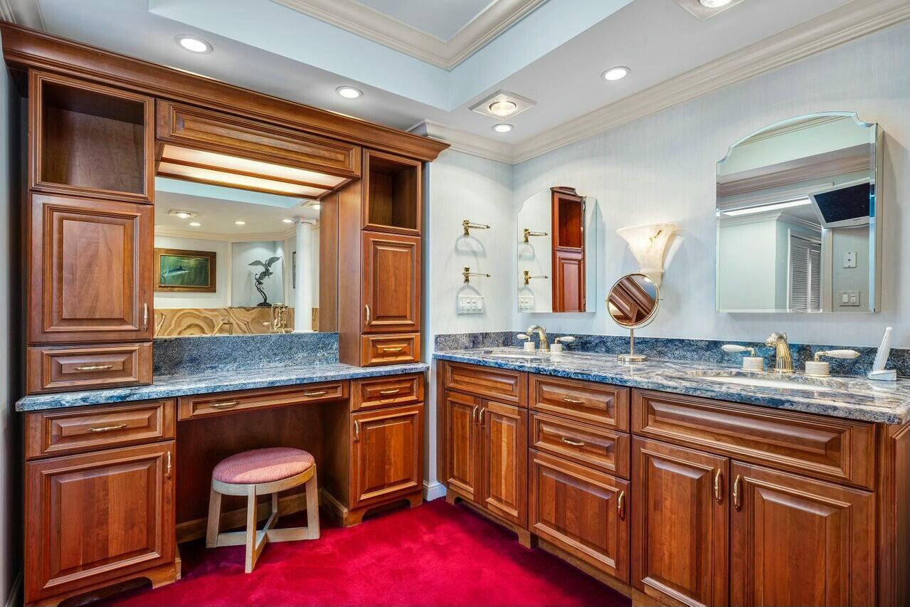 Sailfish Point - Residential