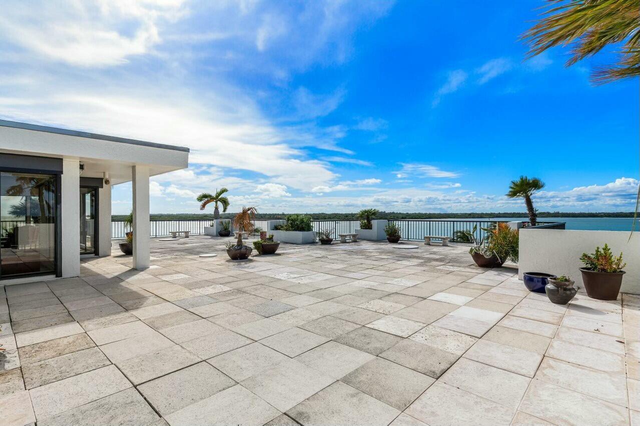 Sailfish Point - Residential