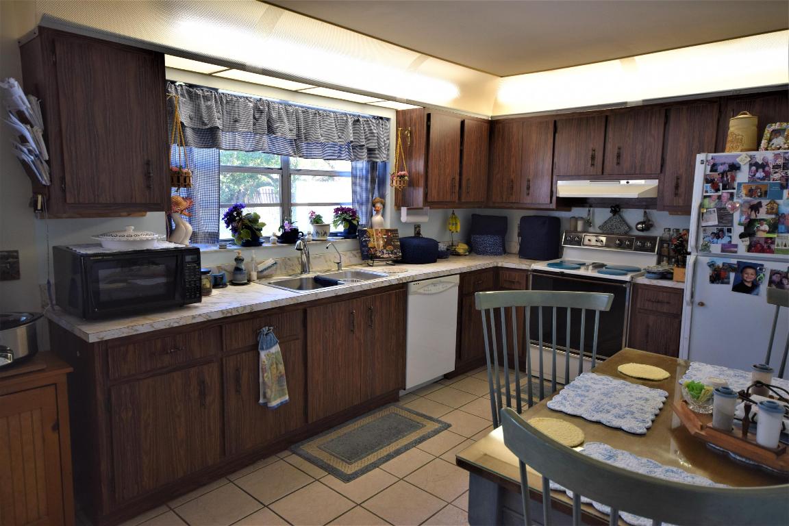 SEACREST ESTATES - Residential