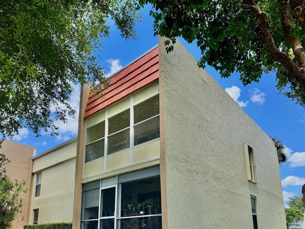 Photo of 2800 Fiore Way #201, Delray Beach, FL 33445 (MLS # R11160977)