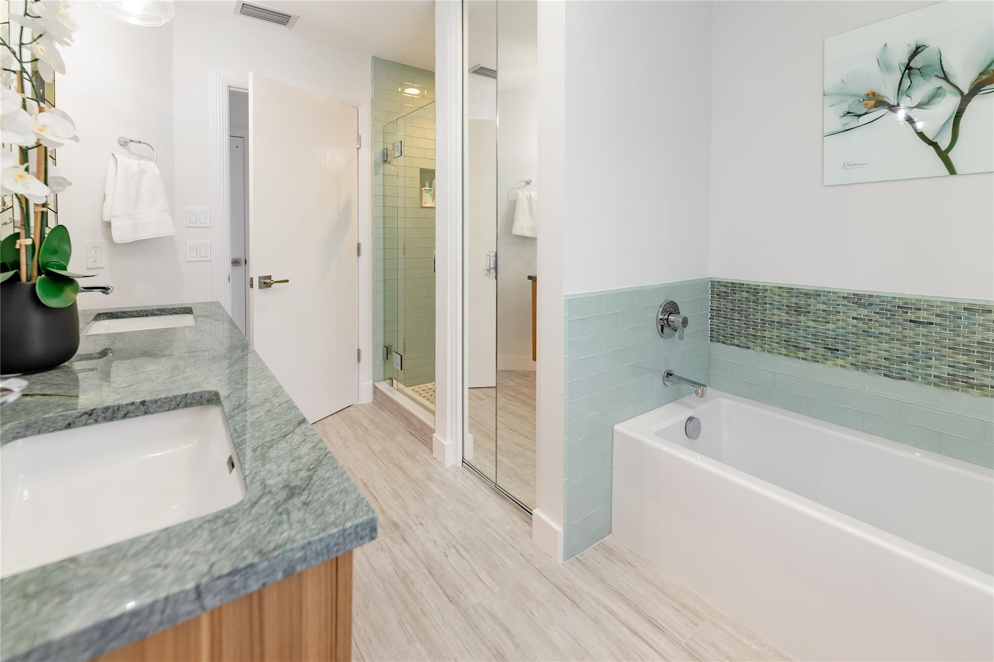 Indialucie - Residential