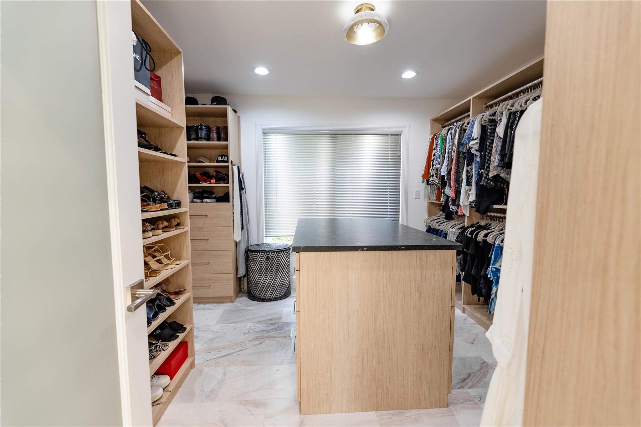 Indialucie - Residential