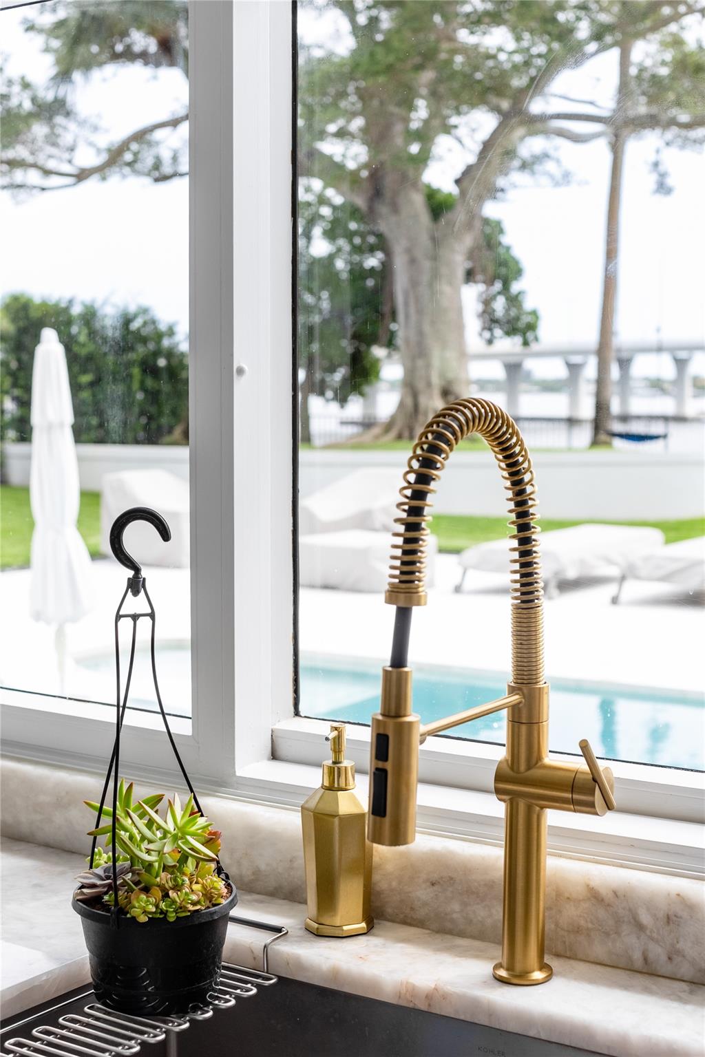 Indialucie - Residential