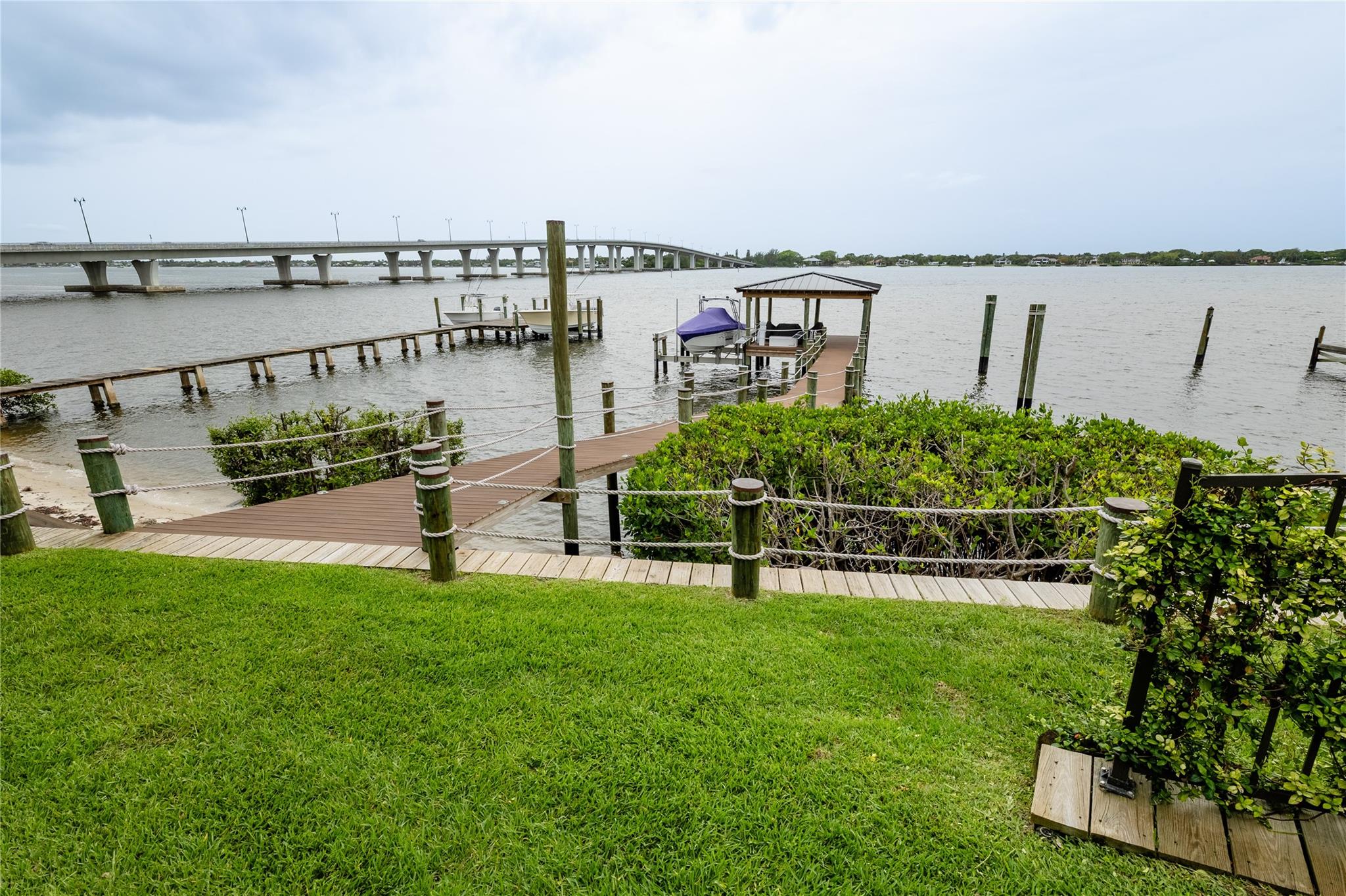 Indialucie - Residential