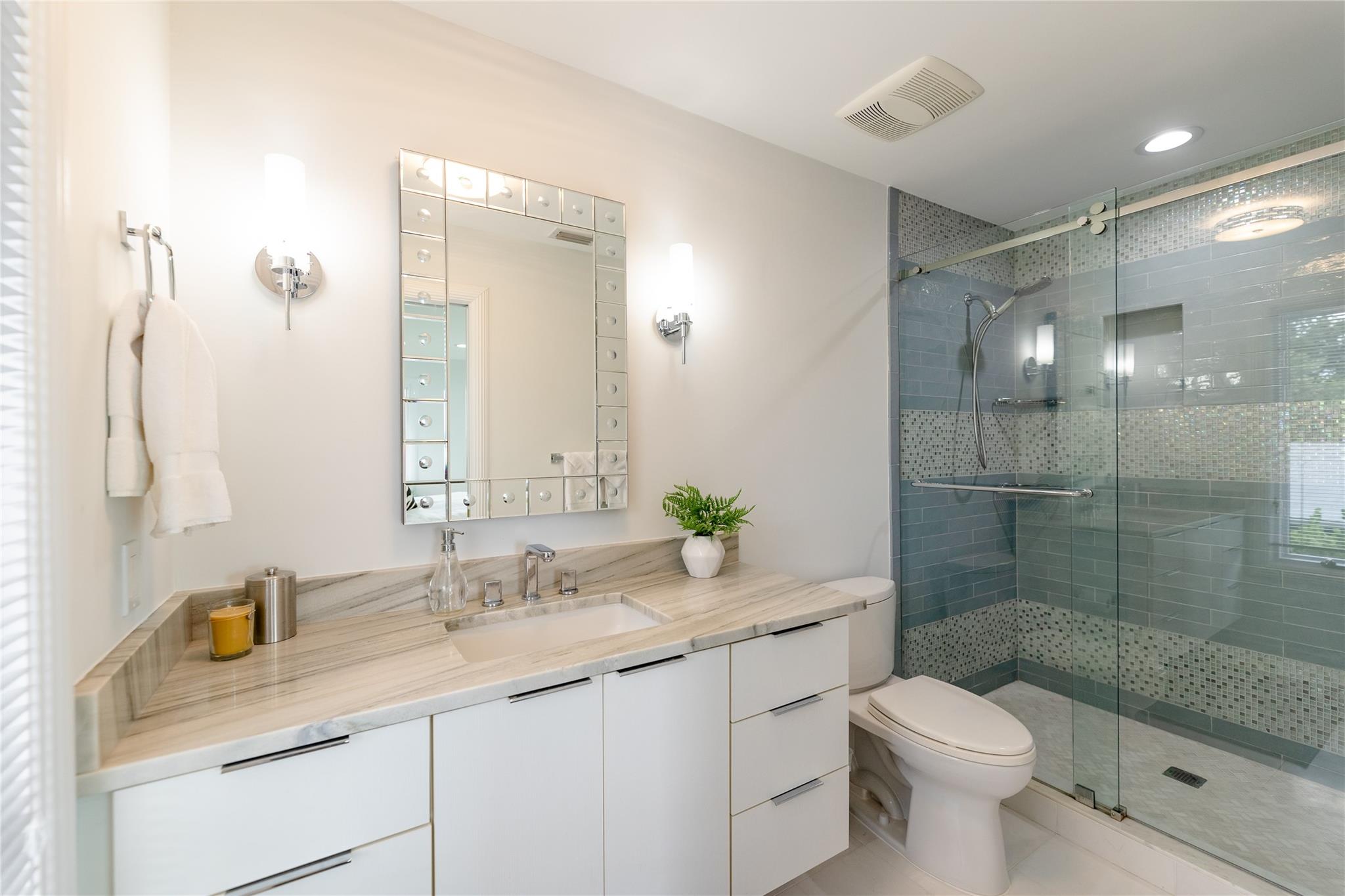 Indialucie - Residential