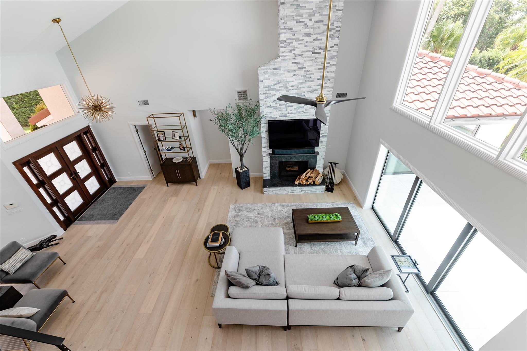 Indialucie - Residential