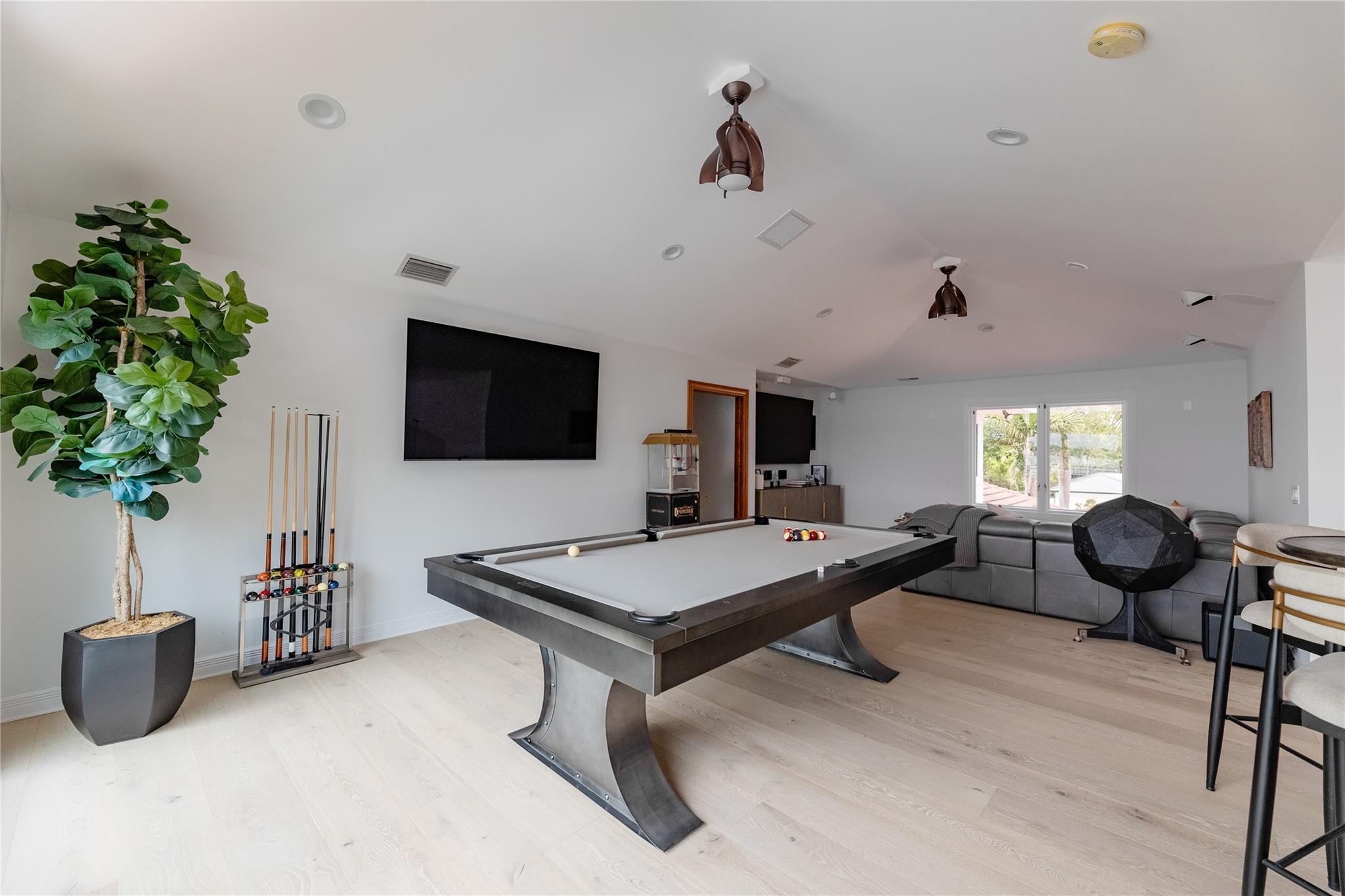 Indialucie - Residential