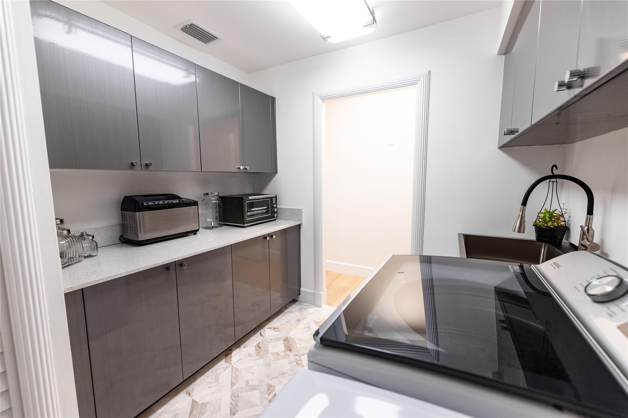 Indialucie - Residential