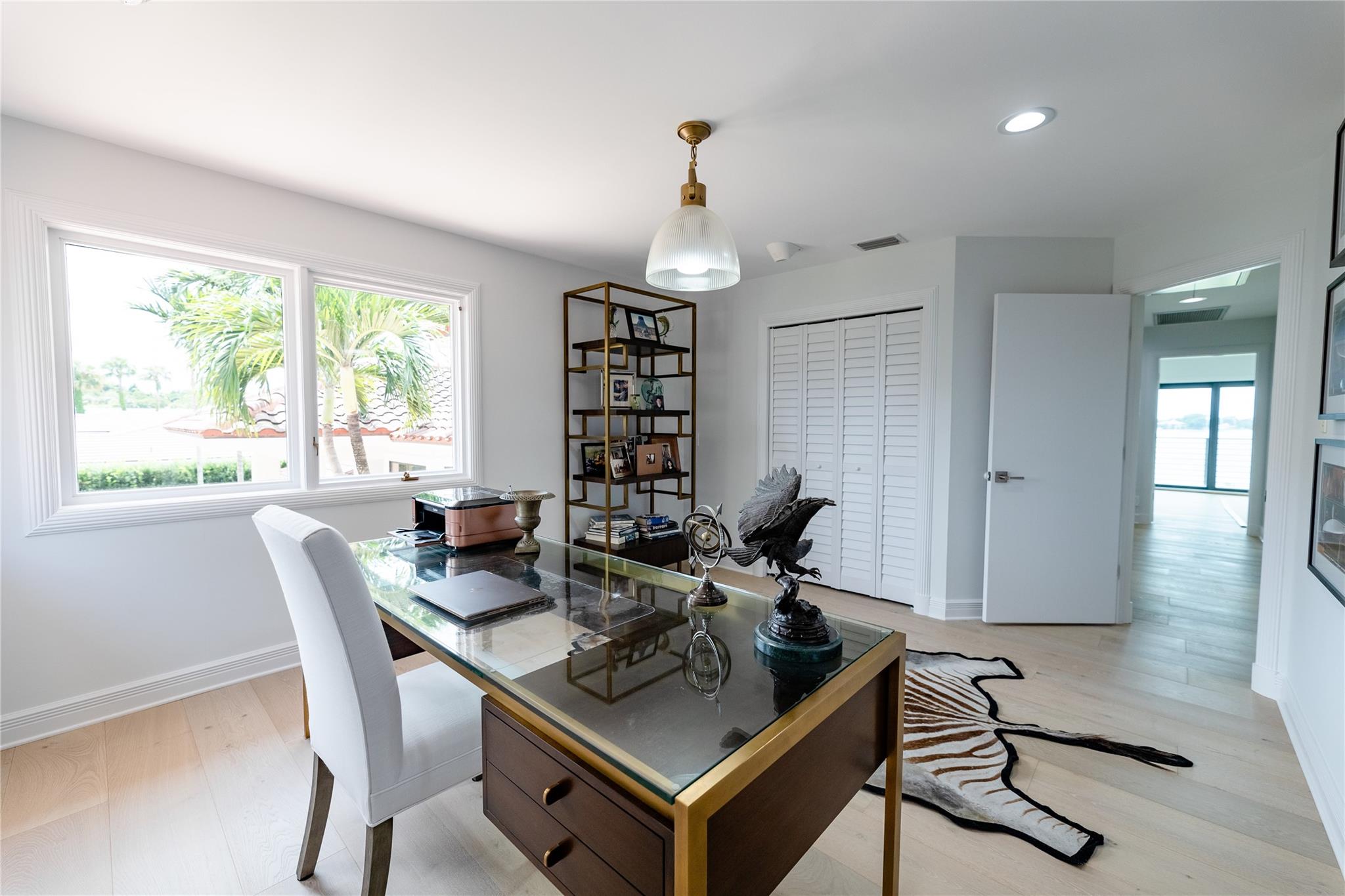 Indialucie - Residential