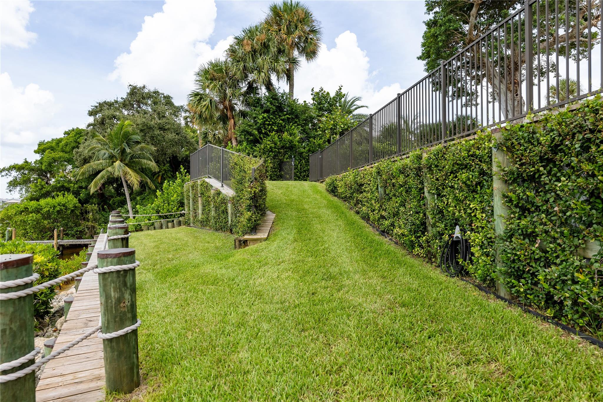 Indialucie - Residential