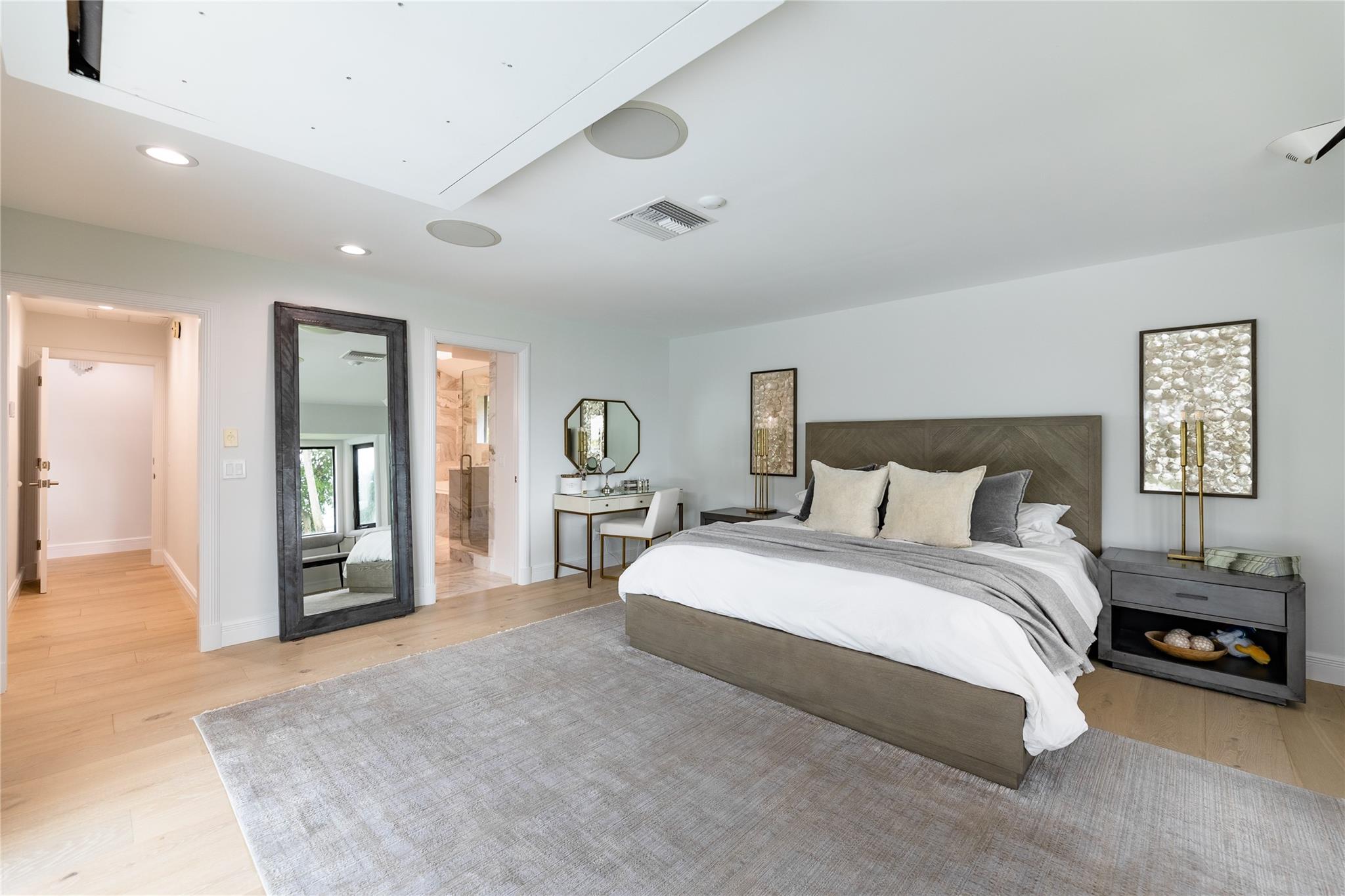 Indialucie - Residential