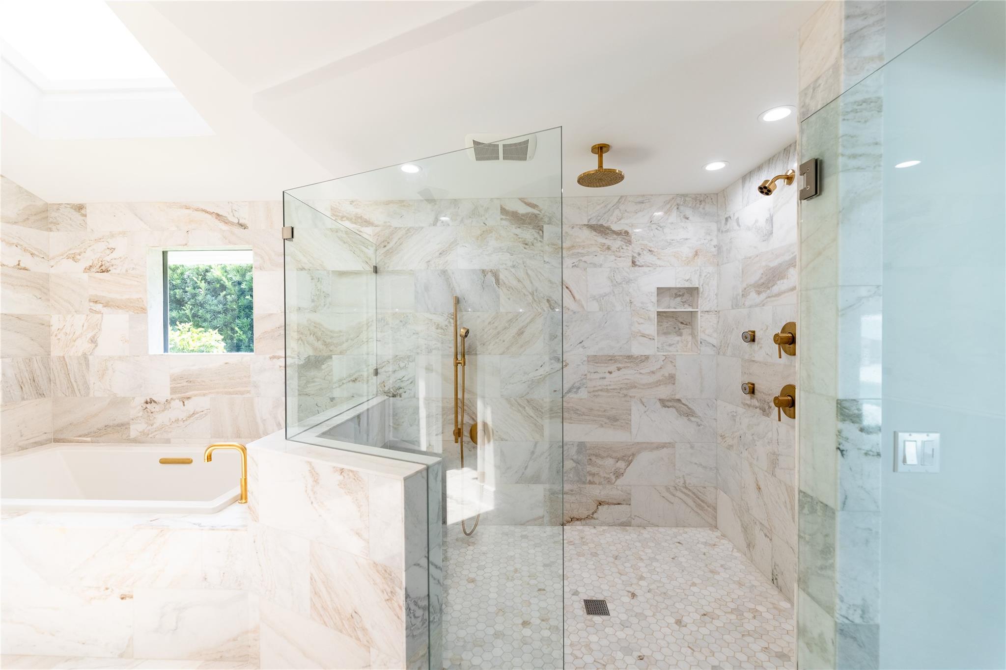 Indialucie - Residential