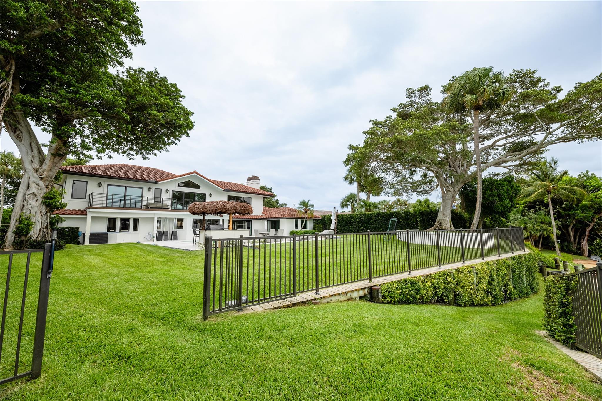 Indialucie - Residential