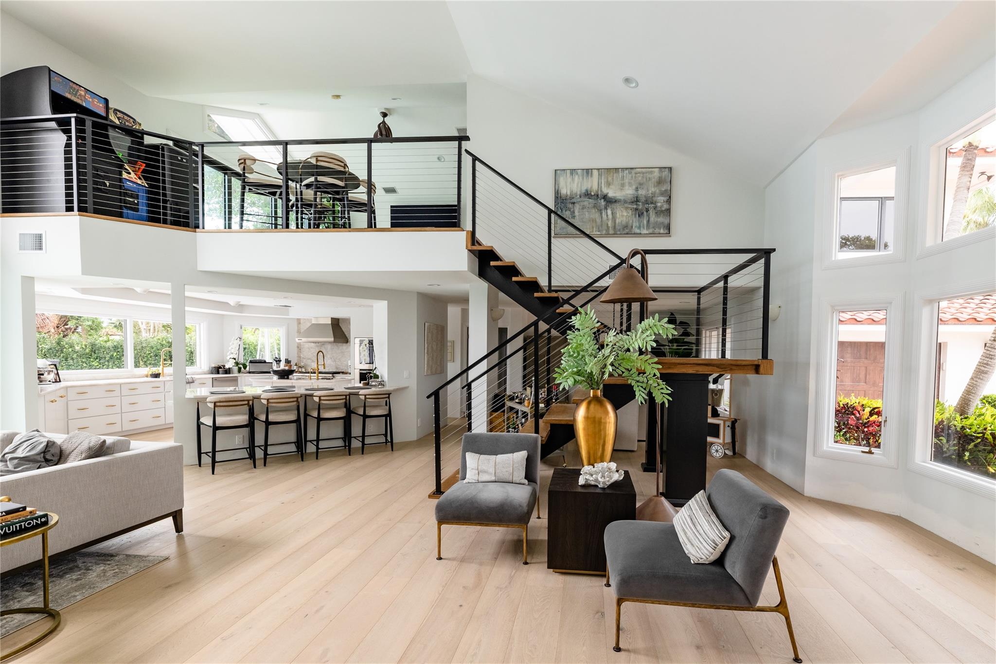 Indialucie - Residential