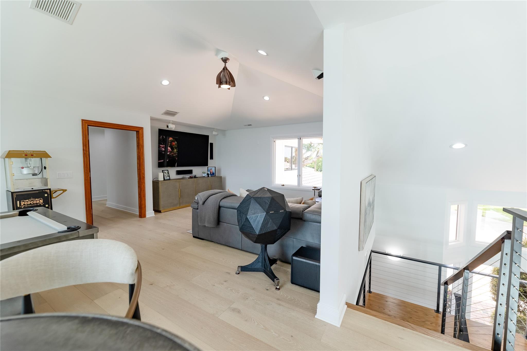 Indialucie - Residential