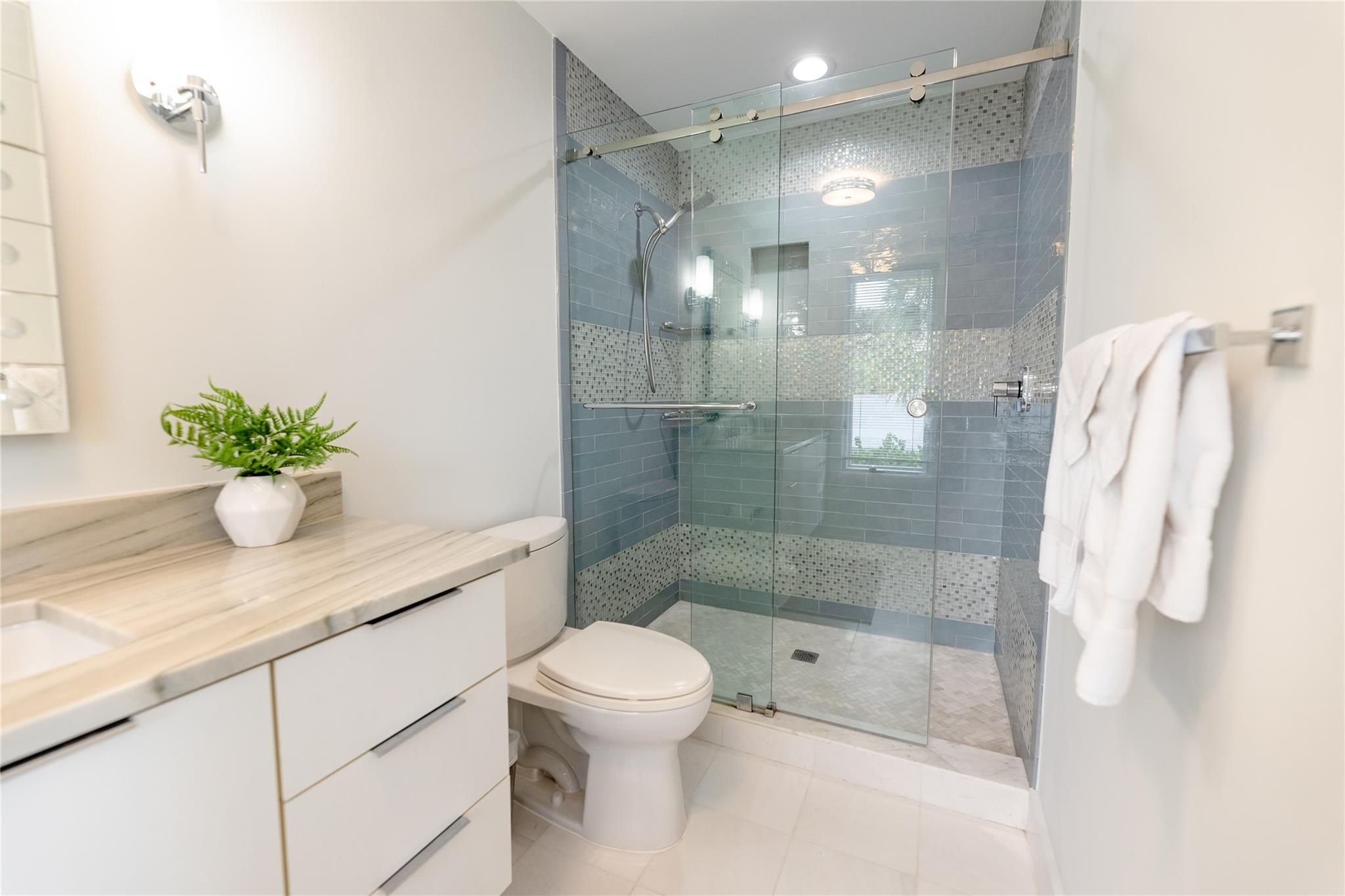 Indialucie - Residential