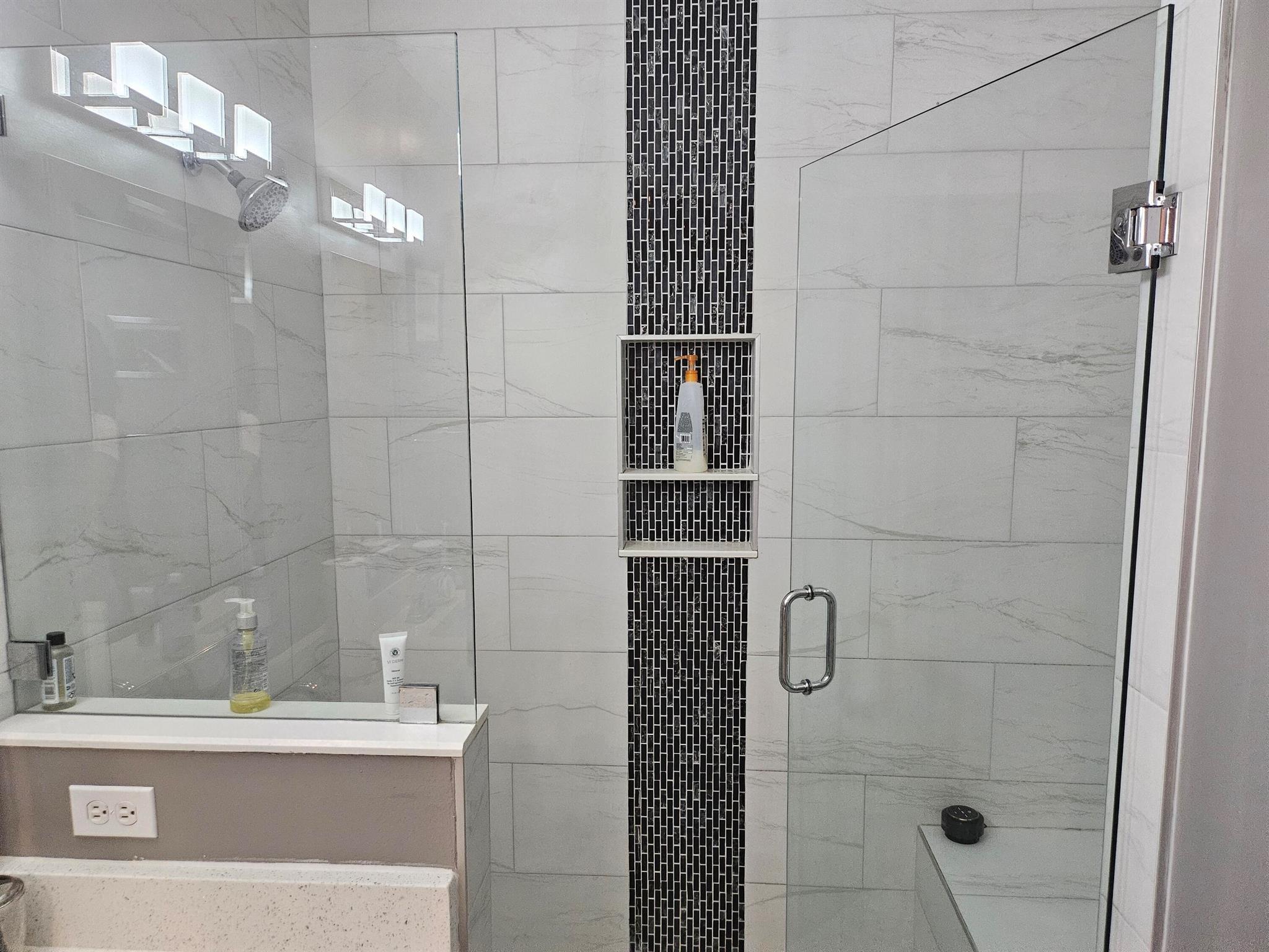 CASTLE PINES CONDOMINIUM - Residential Lease