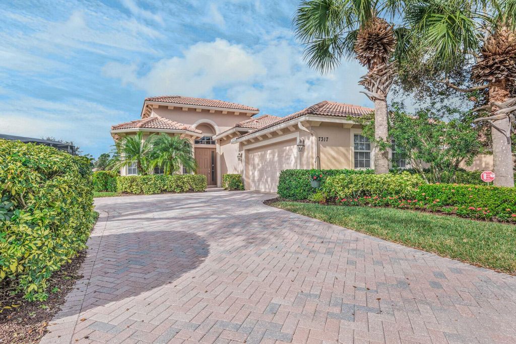 Photo of 7317 Bob O Link Way, Port St Lucie, FL 34986 (MLS # R10886409)