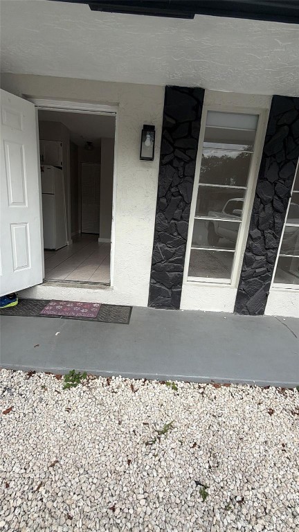 St James Park Delmar 11-2 - Residential Lease