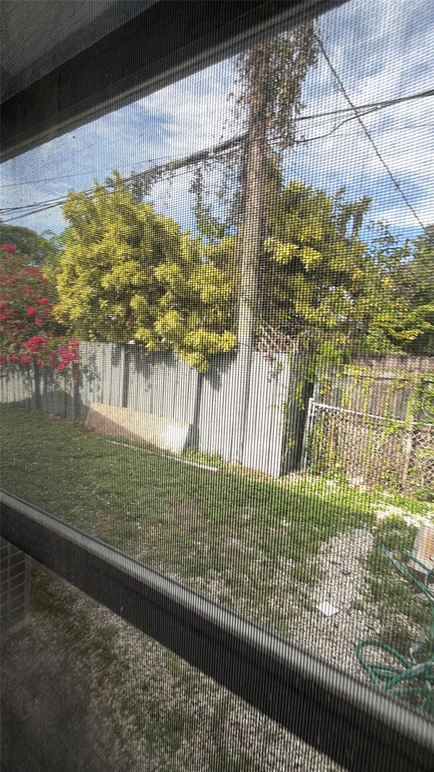 St James Park Delmar 11-2 - Residential Lease