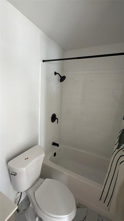 St James Park Delmar 11-2 - Residential Lease