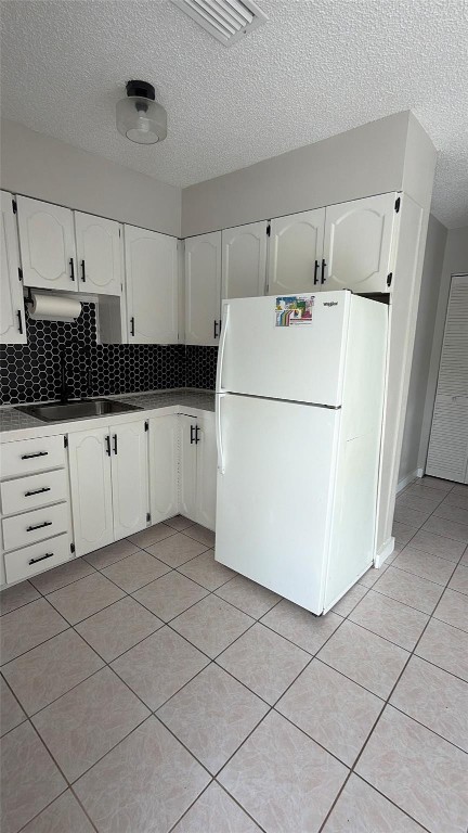 St James Park Delmar 11-2 - Residential Lease