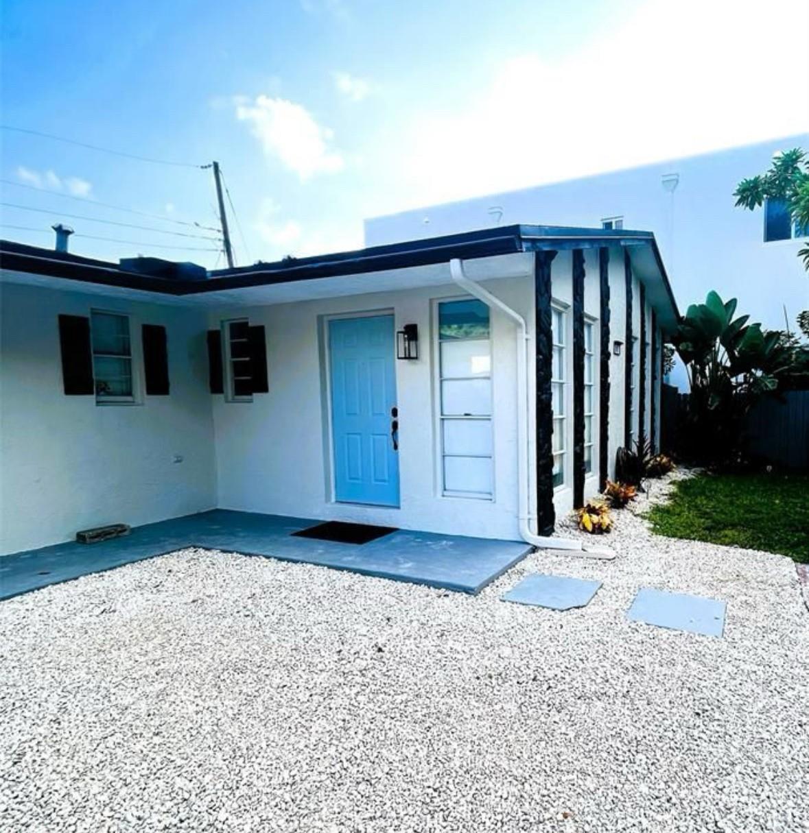 St James Park Delmar 11-2 - Residential Lease