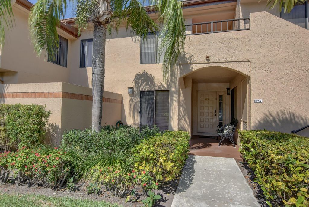 Photo of 15326 Strathearn Drive #11902, Delray Beach, FL 33446 (MLS # B26030461)