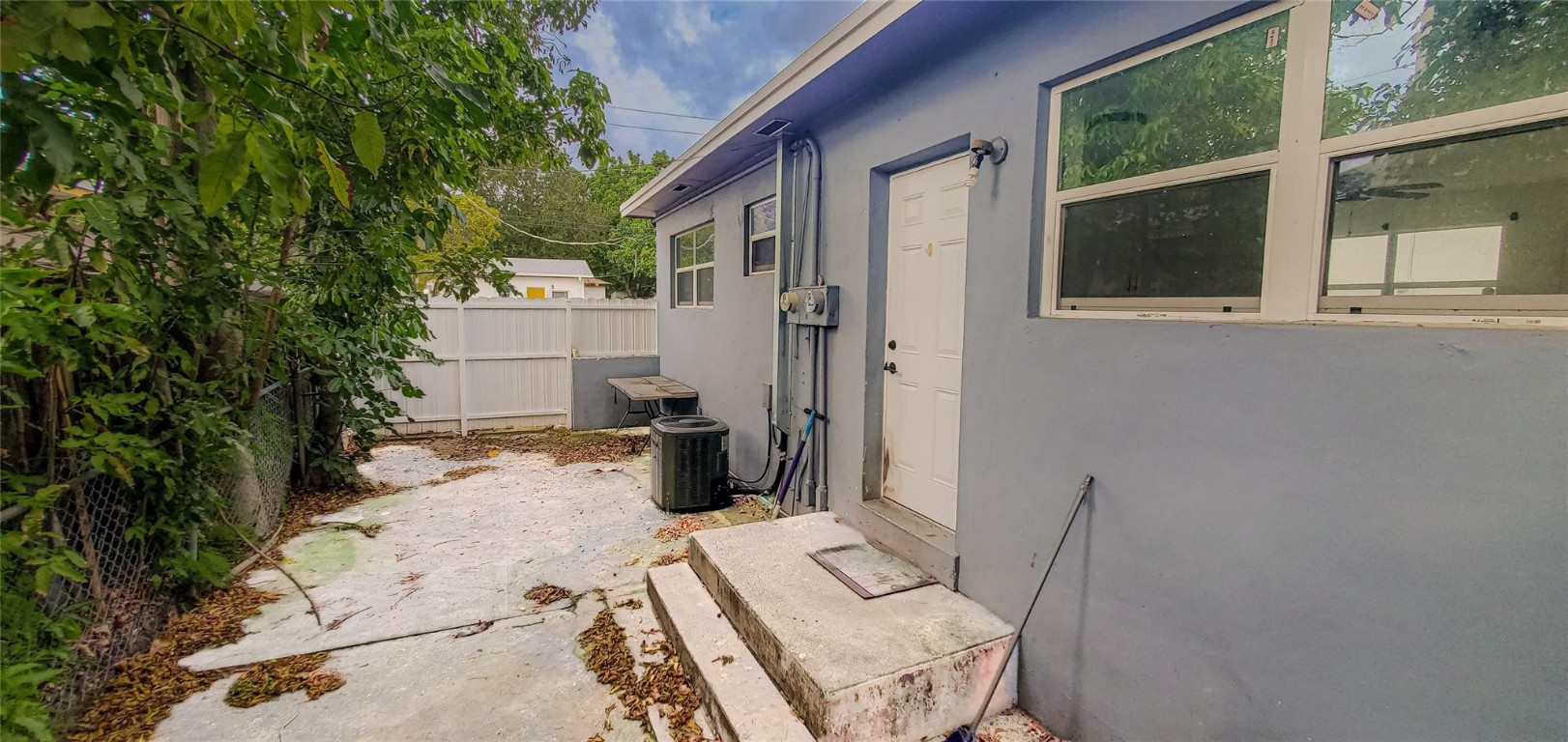 WEST END PARK AMD PL - Residential Income