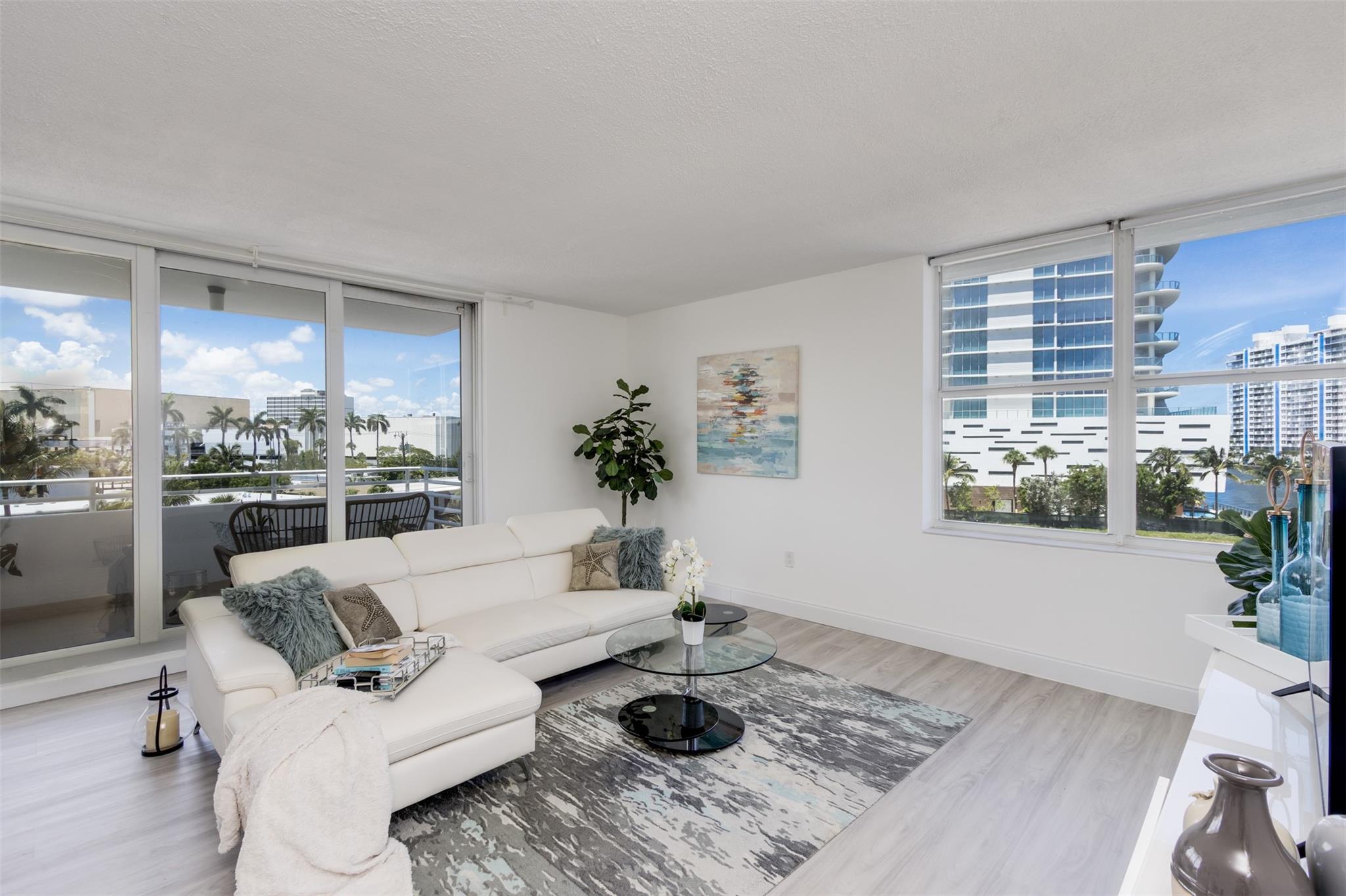 888 Intracoastal Dr 4E