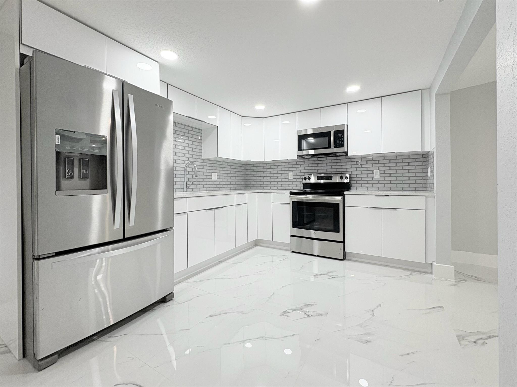 Palm Beach Farms Co 07 - Residential