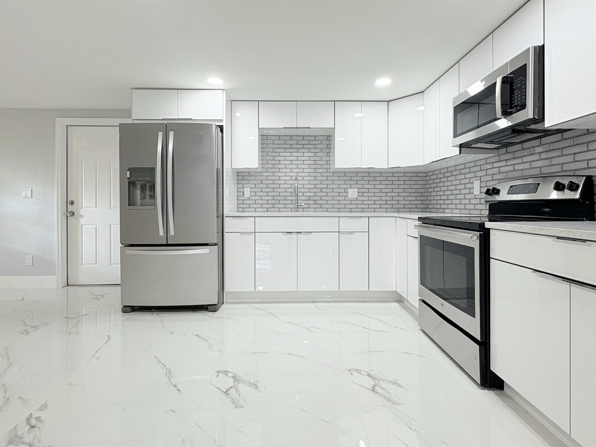 Palm Beach Farms Co 07 - Residential