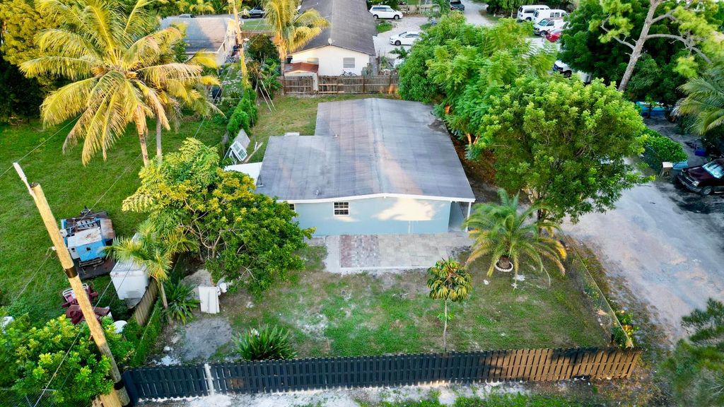 Photo of 3927 Allison Court, Lake Worth, FL 33461 (MLS # R11137841)