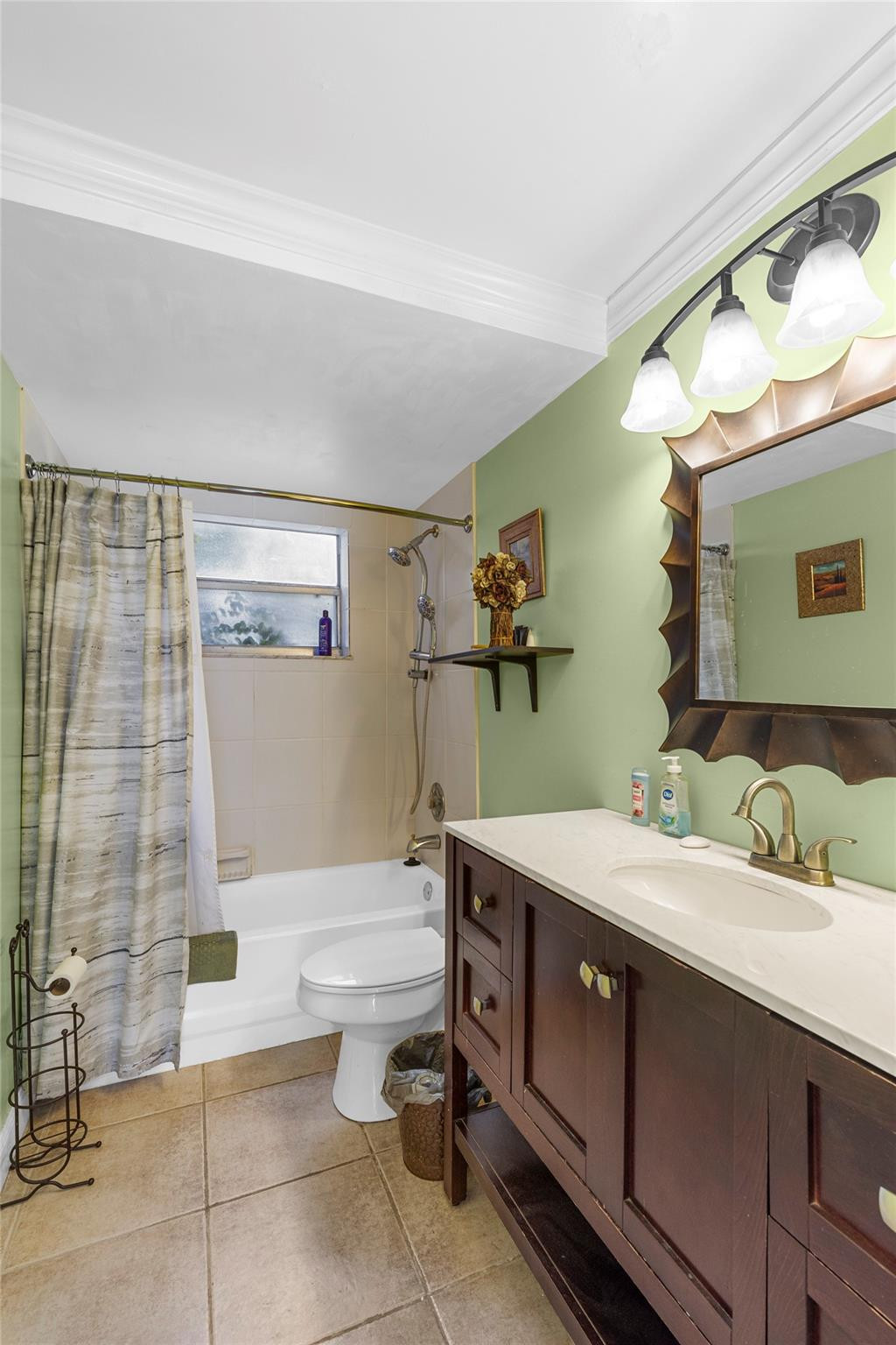 Sunrise Lakes 98 Condo - Residential