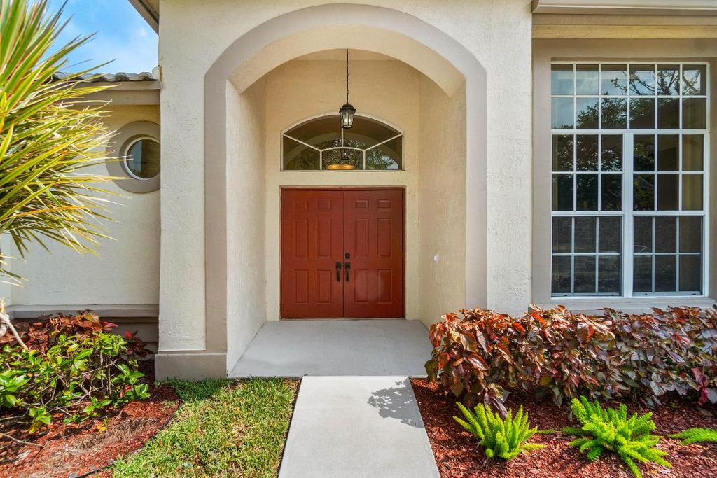 Photo of 10111 Umberland Place, Boca Raton, FL 33428 (MLS # R10987095)