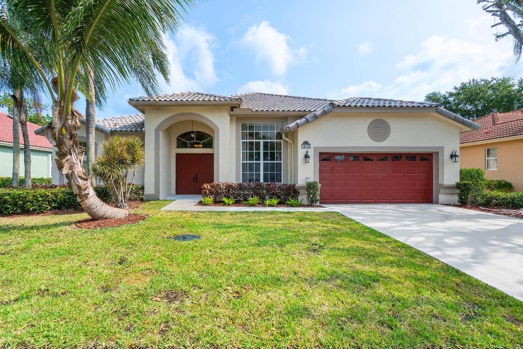 Photo of 10111 Umberland Place, Boca Raton, FL 33428 (MLS # R10987095)