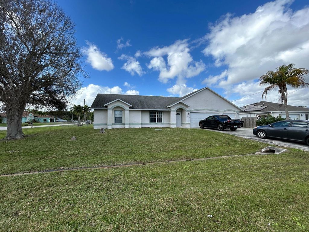 Photo of 2598 SE University Terrace, Port Saint Lucie, FL 34952 (MLS # R10954952)