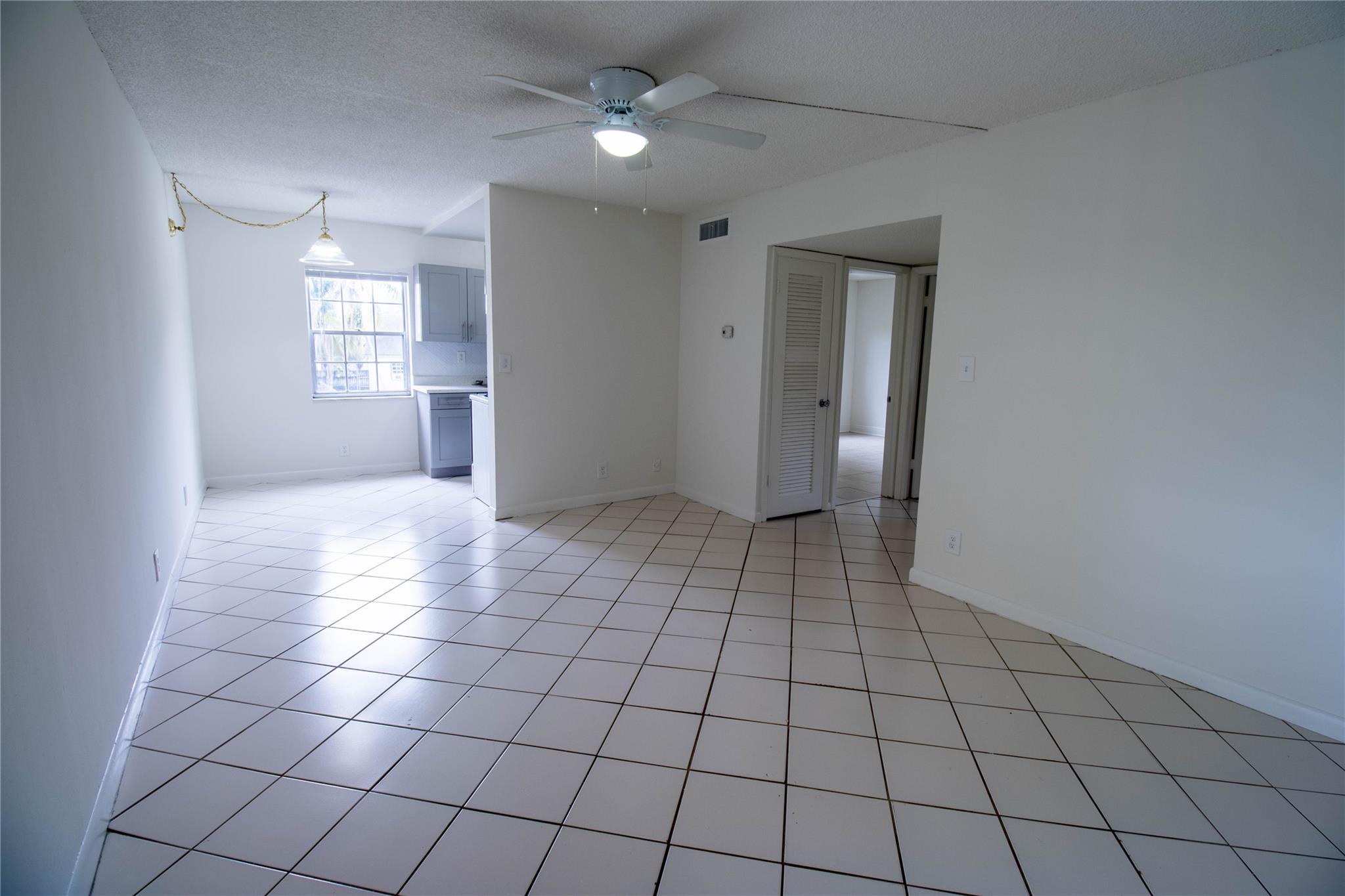 Sailboat Bend - Residential Lease