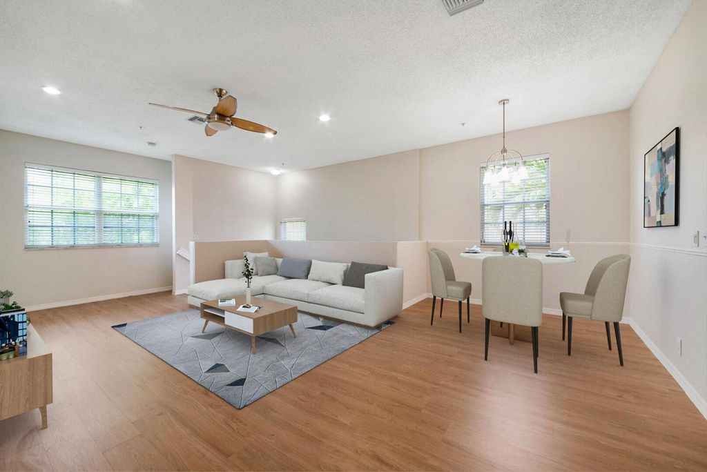 Photo of 107 Lighthouse Circle #H, Tequesta, FL 33469 (MLS # R10986362)