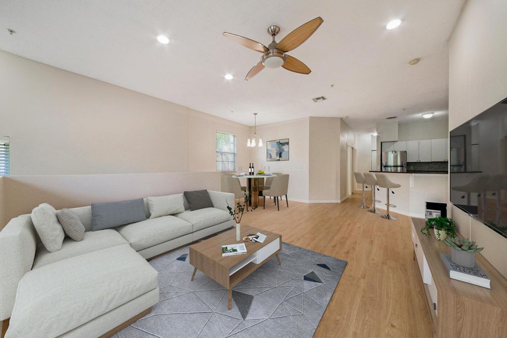 Photo of 107 Lighthouse Circle #H, Tequesta, FL 33469 (MLS # R10986362)