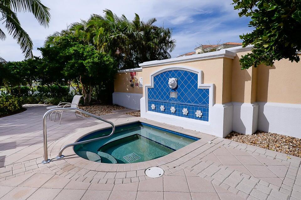 Harbour Isle West - Residential