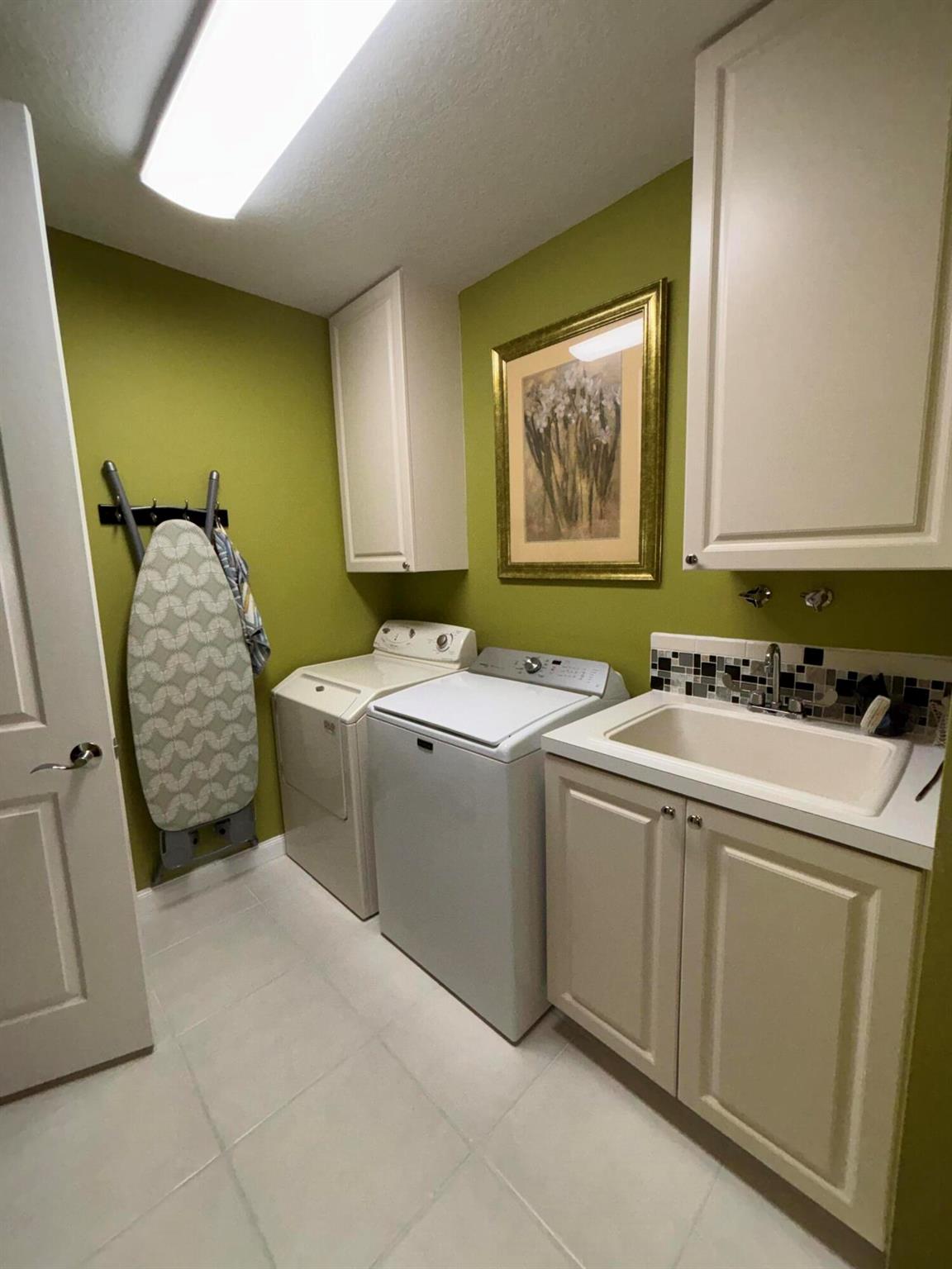 Harbour Isle West - Residential