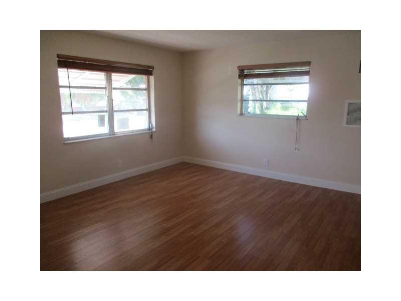 TAMARAC LAKES SOUTH - Residential