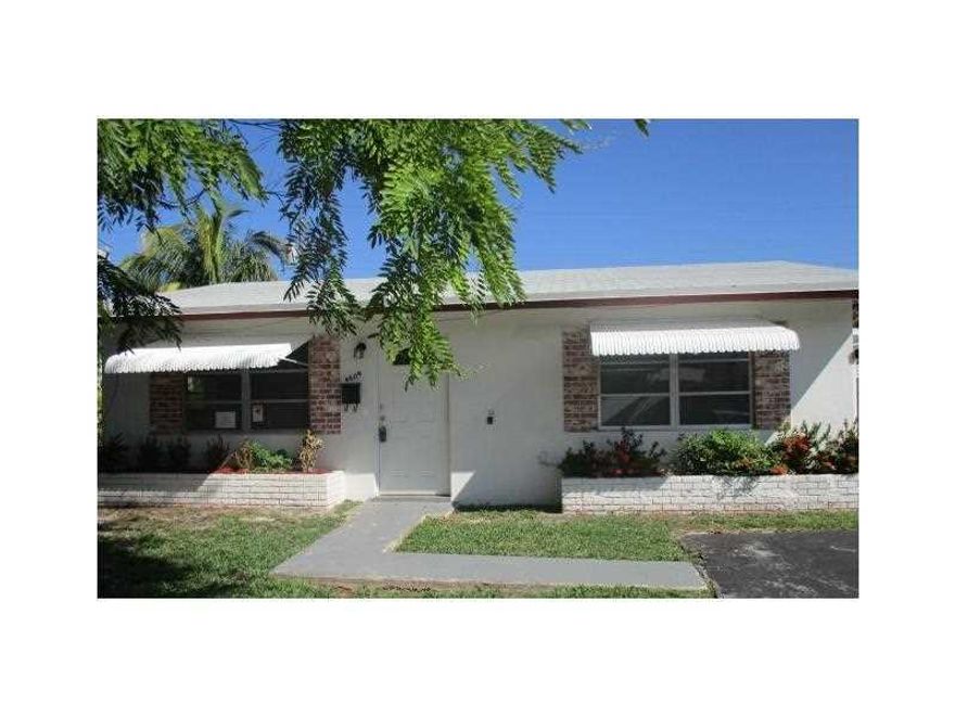 All ages welcome! Adorable single family home that's freshly painted, has a brand new roof and a/c. Maintained community that offers a pool, clubhouse & golf course. Low maintenance includes lawn care, ext painting of home & free use of golf course. No le asing first 2 yrs of ownership. This is a Fannie Mae Homepath property. First time buyers may be eligible for 3% closing cost assistance. They must complete the Homepath Ready Buyers Course on Homepath website. Please see attached flyer for more info.