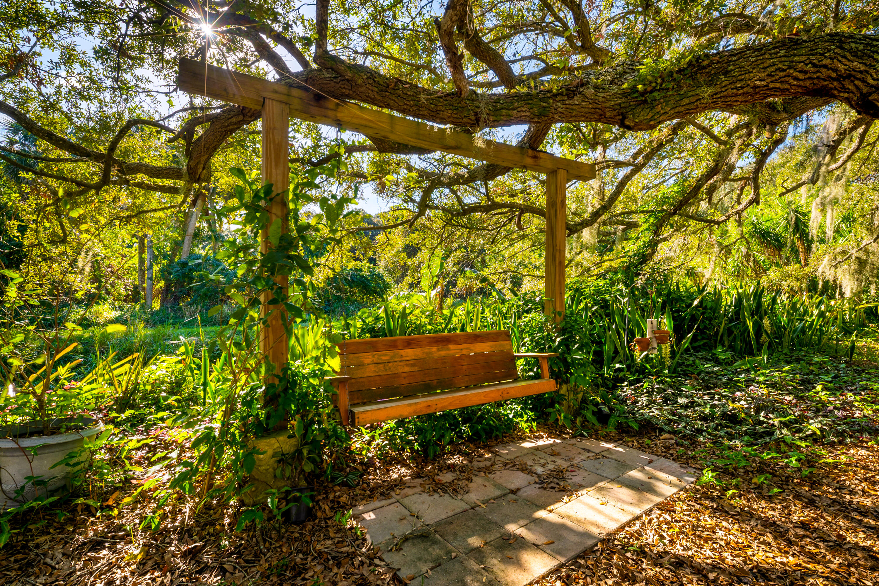 2210 Saint Lucie Boulevard