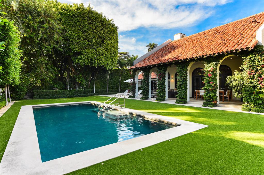 PRIMAVERA ESTATES (LAKE FRONT) - Residential