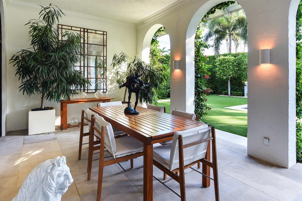 PRIMAVERA ESTATES (LAKE FRONT) - Residential