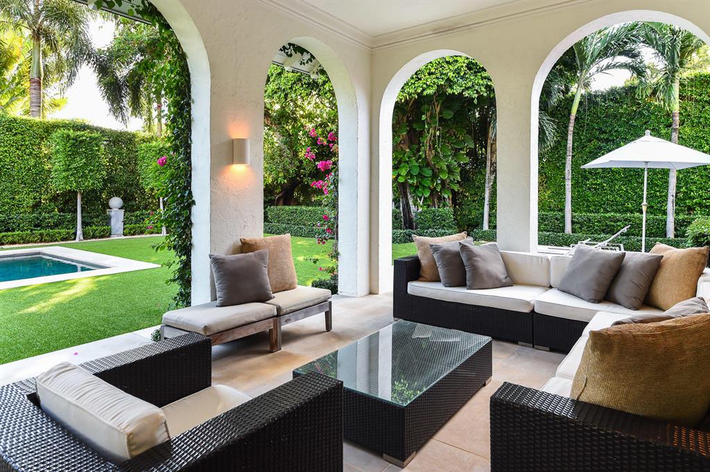 PRIMAVERA ESTATES (LAKE FRONT) - Residential